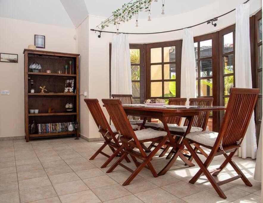Aurora Mari Villa Your Dream Steps From The Ocean Shore Caleta De Fuste Ngoại thất bức ảnh