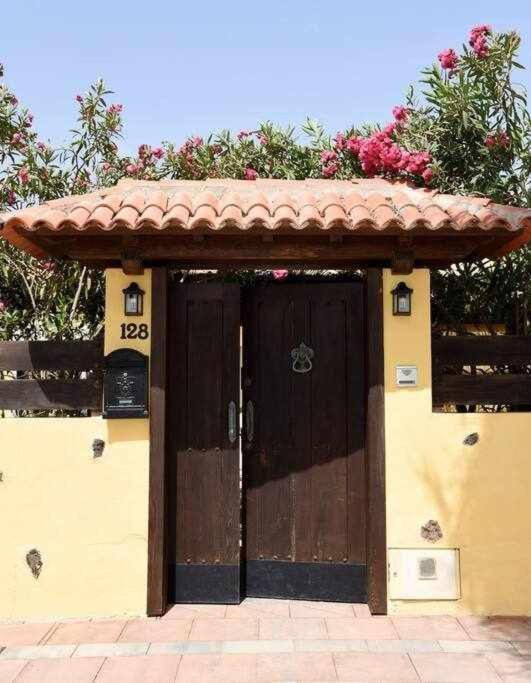 Aurora Mari Villa Your Dream Steps From The Ocean Shore Caleta De Fuste Ngoại thất bức ảnh